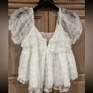 Entro White Textured Puff Sleeve Blouse